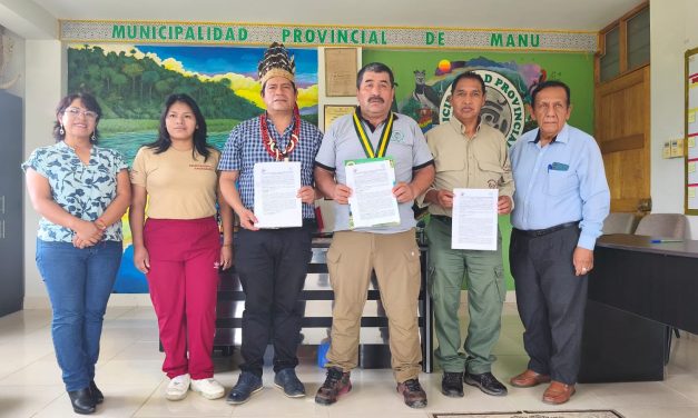 ECA Amarakaeri y Municipalidad Provincial del Manu suscriben convenio de cooperación interinstitucional